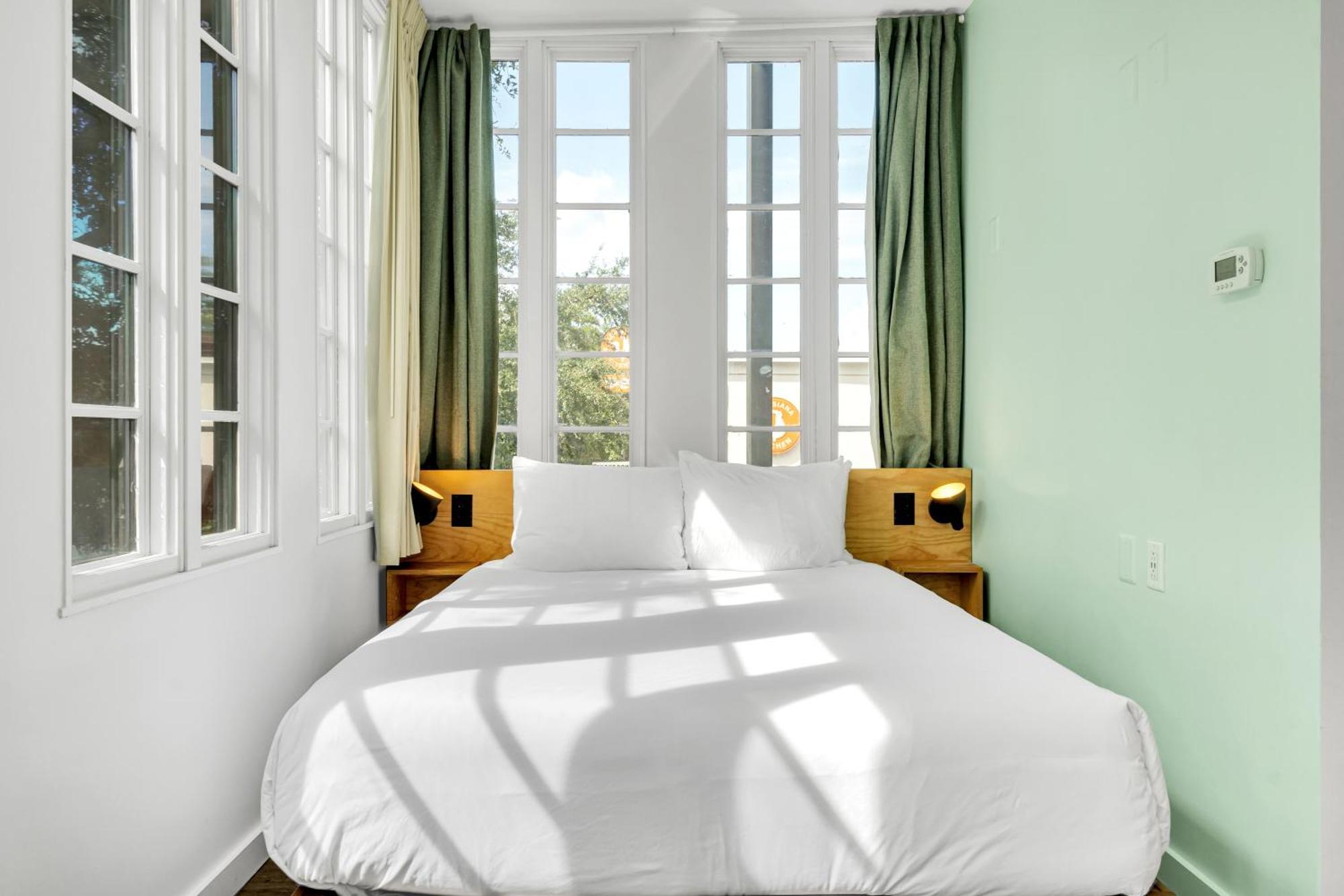 Queen Room Two Queen Beds