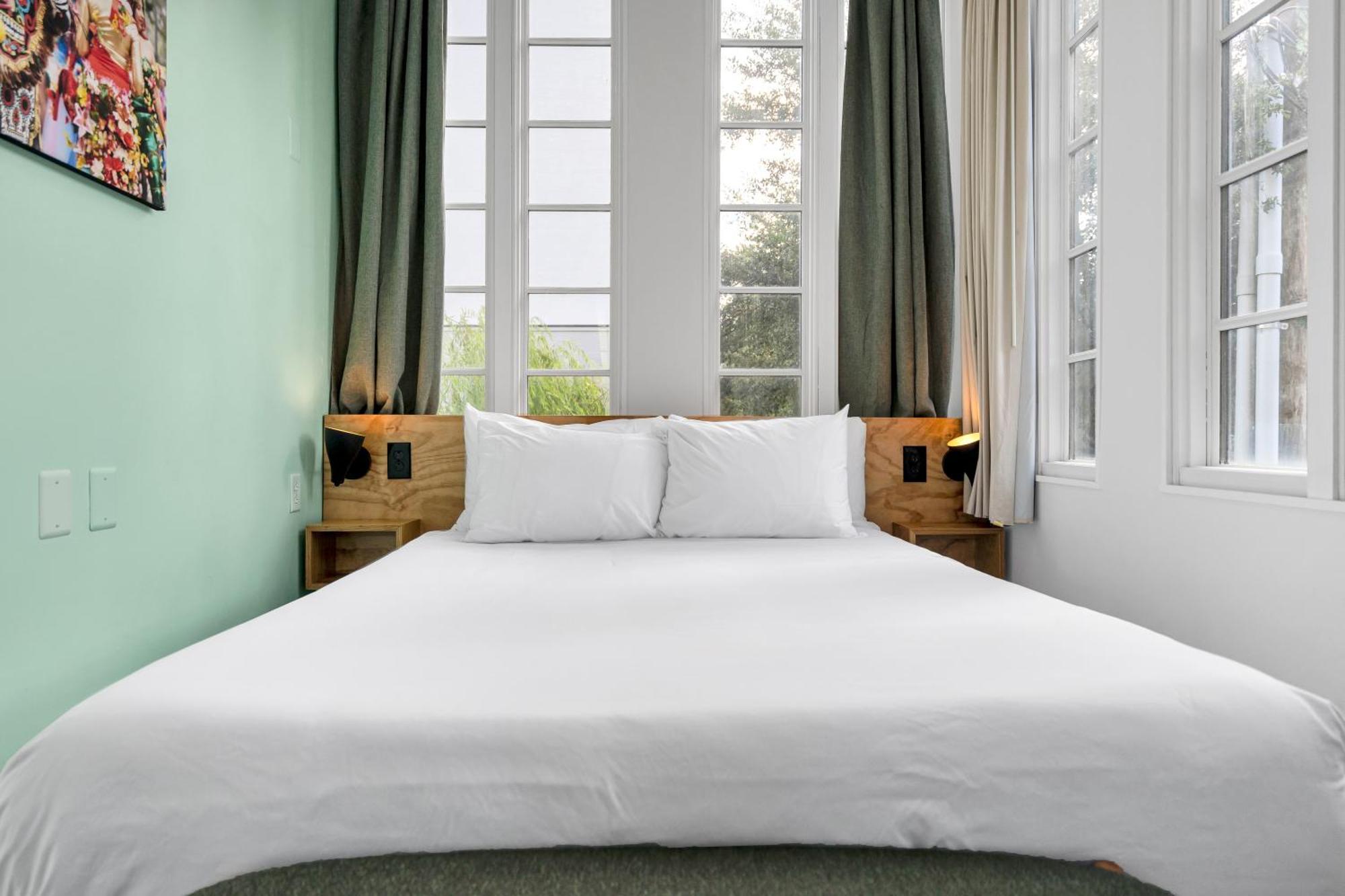 Queen Room Two Queen Beds