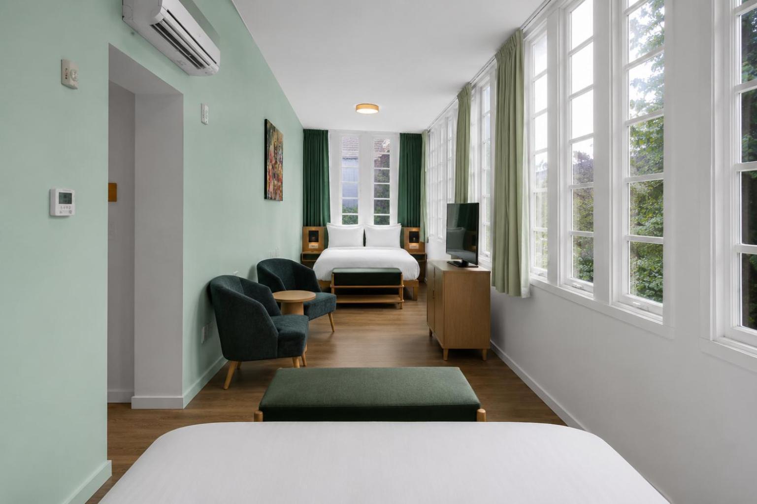 Queen Room Two Queen Beds